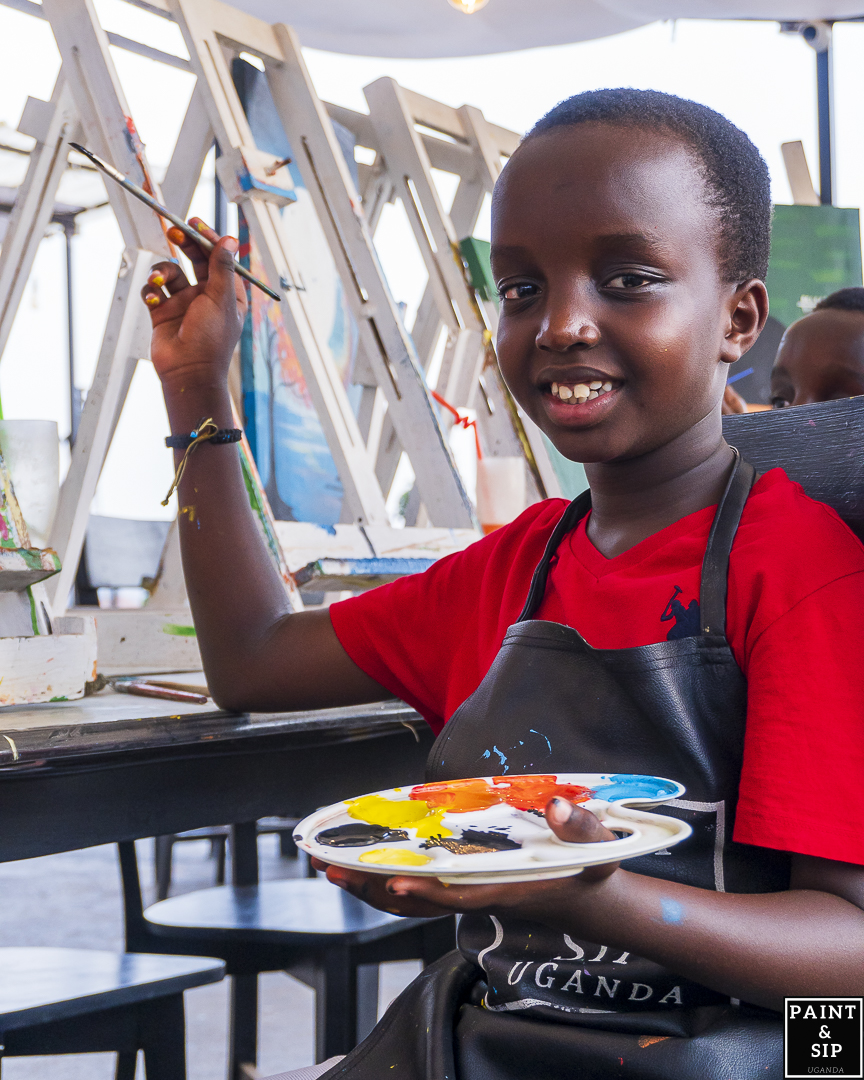 Kids painting session