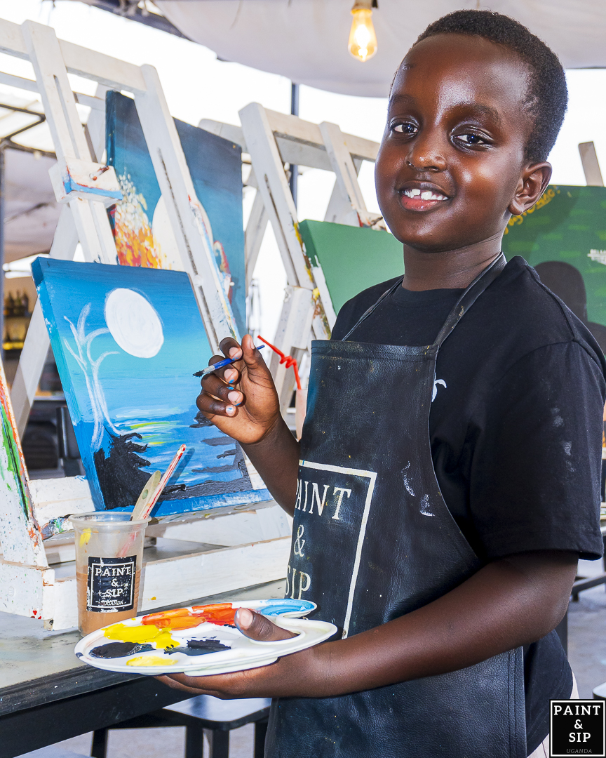 Kids painting session