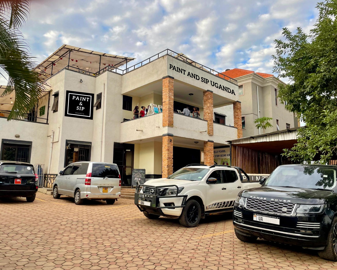 PAINtand-sip-building